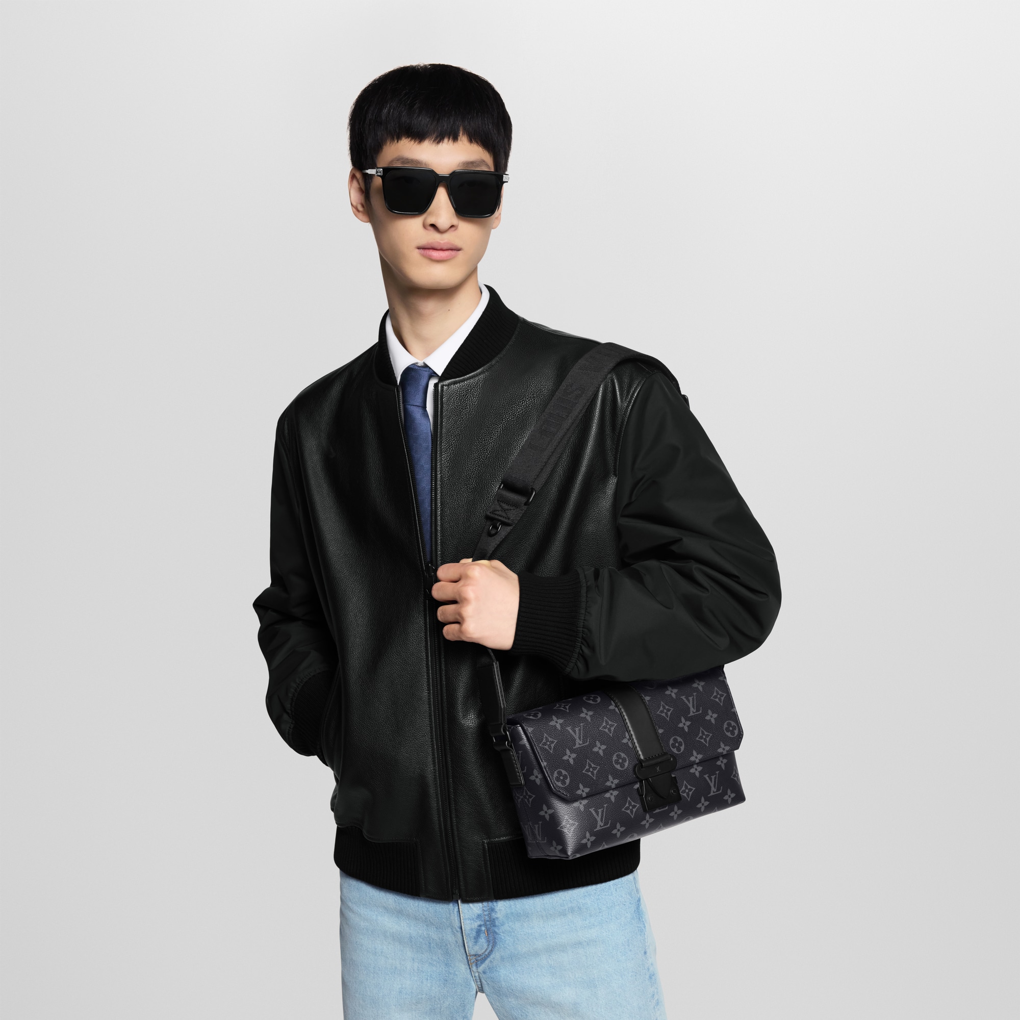 S-Cape Messenger Bag - Luxury Monogram Eclipse Grey | LOUIS VUITTON